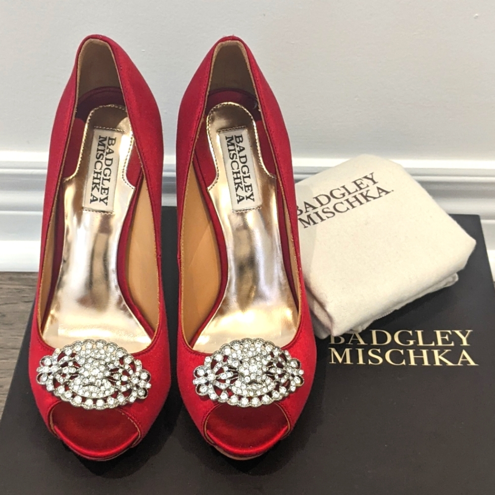 Badgley Mischka Red Peep Toe Jewelled Shoes